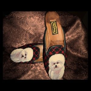 Konpany Needlepoint Bichon slip-on shoes